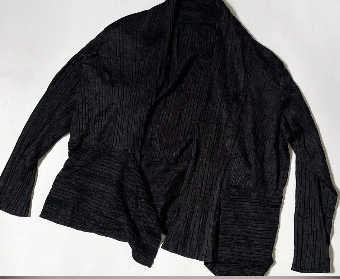 Issey Miyake Issey miyake me pleats avant garde oversized cardigan Size XL / US 12-14 / IT 48-50 - 2 Thumbnail
