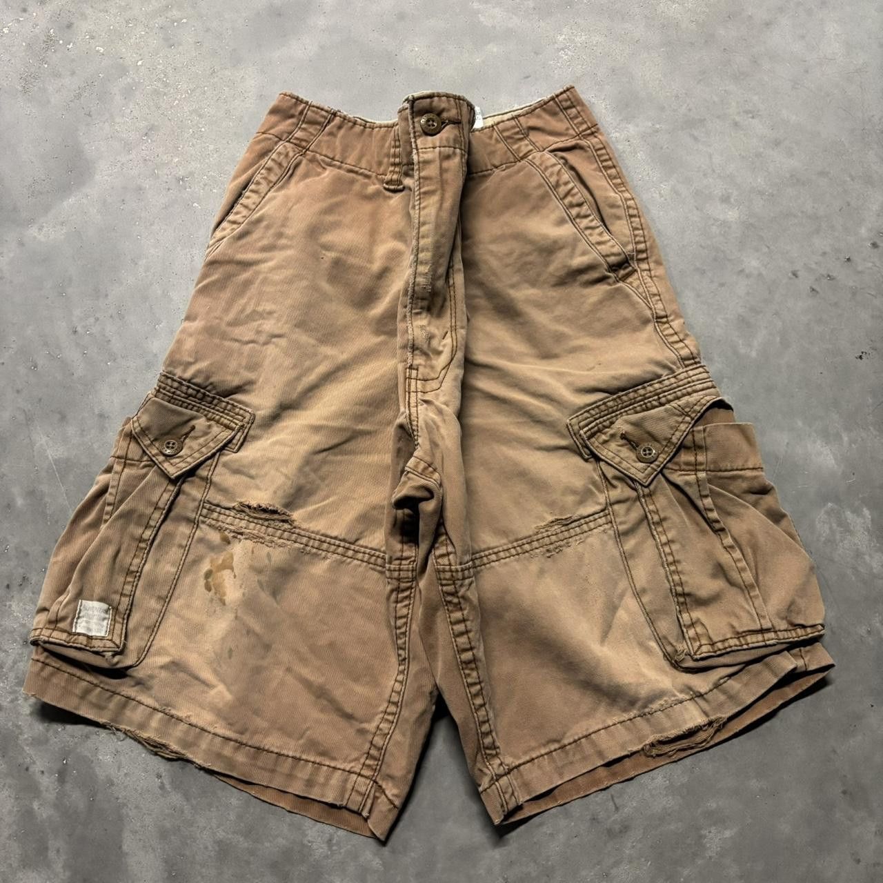 Levi's × Vintage Crazy Vintage Y2K/2000s Baggy Faded Brown Levi’s Skater Cargo Shorts! Size US 36 / EU 52 - 1 Thumbnail