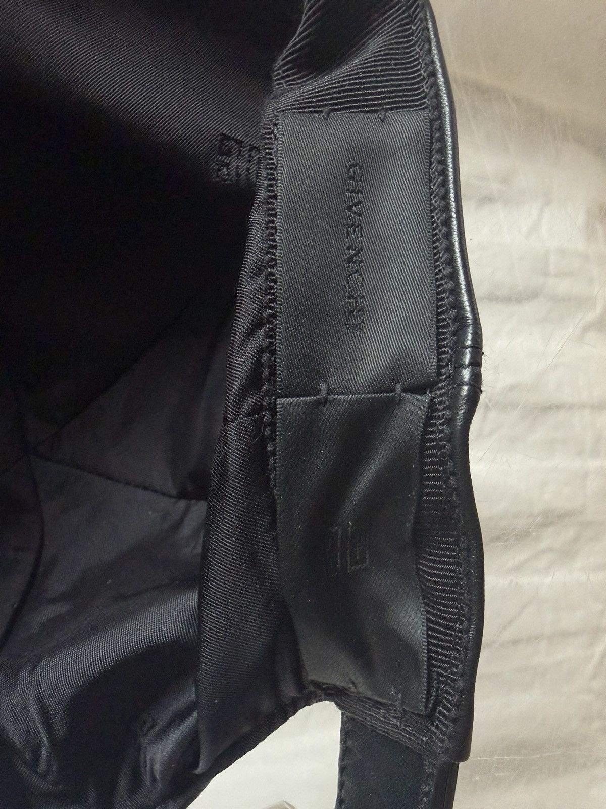 Givenchy SS21 Devil Horn Leather Cap Size ONE SIZE - 9 Thumbnail
