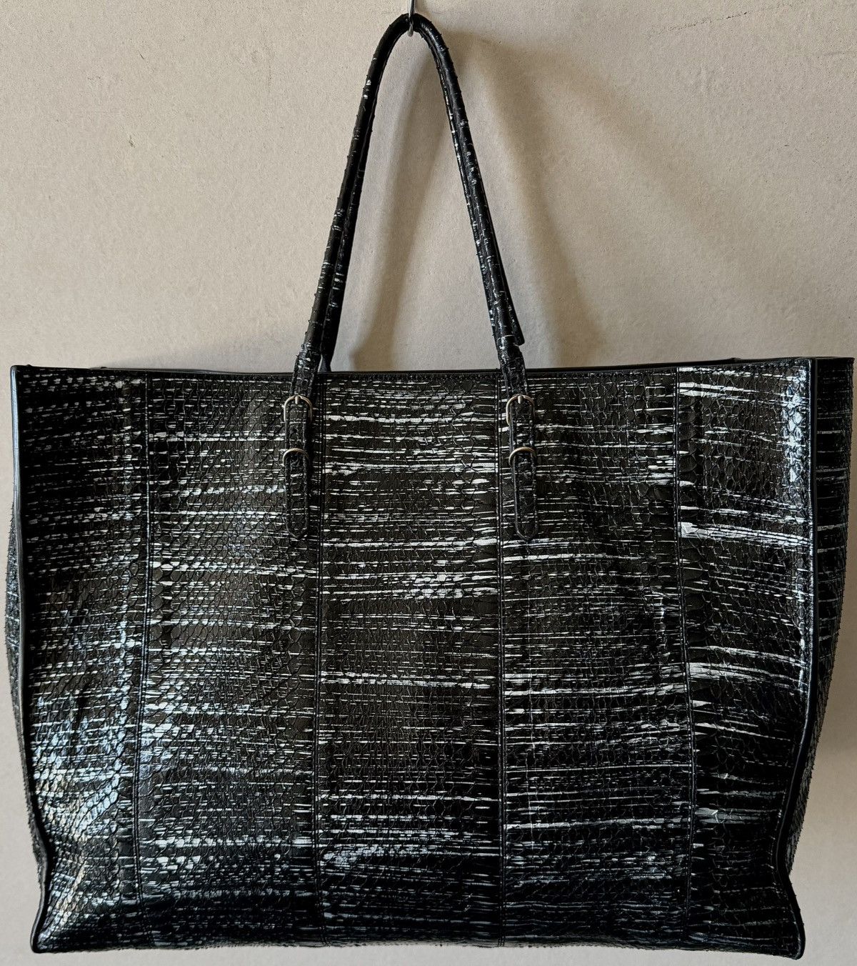 Balenciaga Balenciaga - 2000's - Python A4 - Papier Tote Bag Size ONE SIZE - 5 Thumbnail