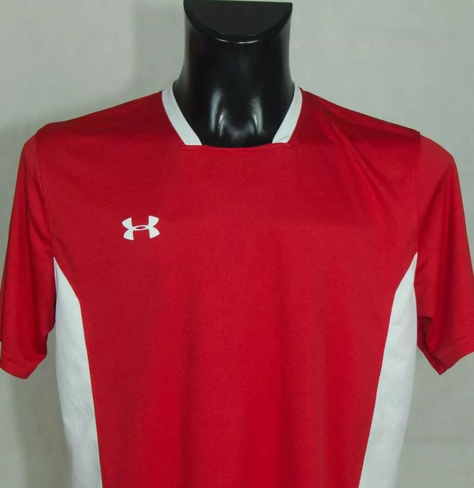 Under Armour UNDER ARMOUR ACTIVEWEAR TOP RED SIZE L VGC Size US L / EU 52-54 / 3 - 3 Thumbnail