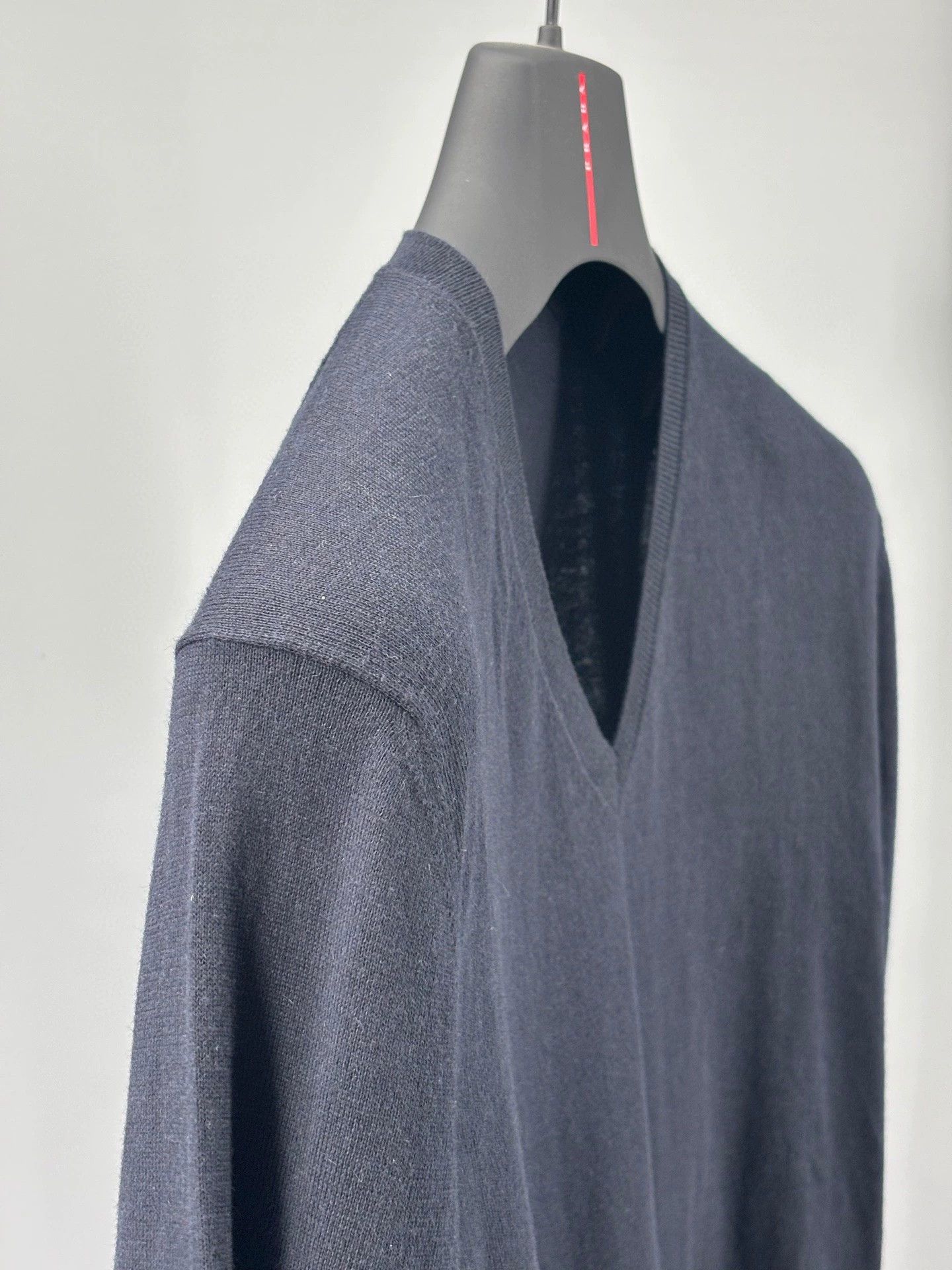 Prada Prada Men's Knit Sweater in Dark Blue Size US M / EU 48-50 / 2 - 2 Thumbnail