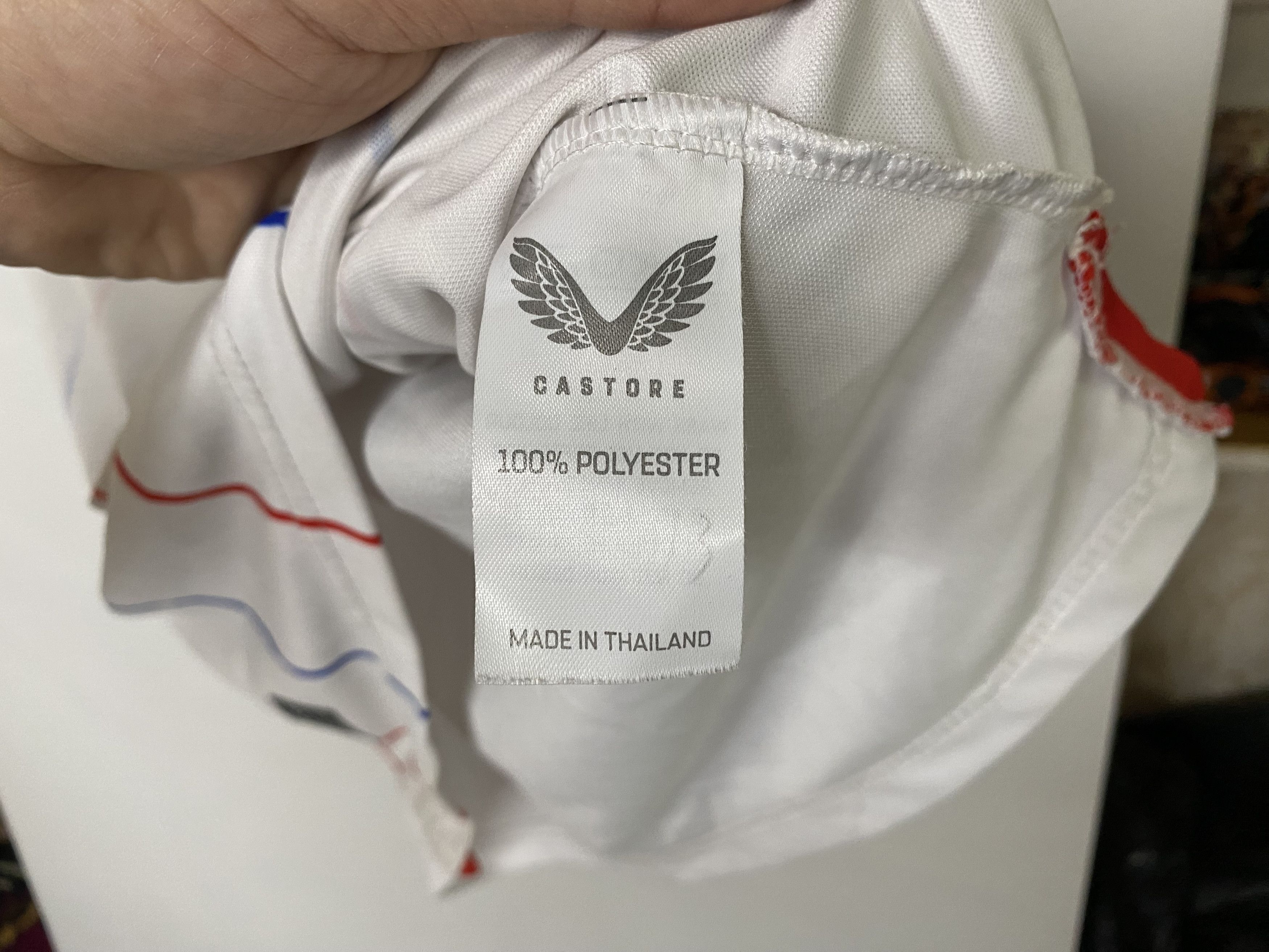 UEFA RANGERS 2023 2024 AWAY FOOTBALL SHIRT SOCCER JERSEY Size US M / EU 48-50 / 2 - 9 Thumbnail