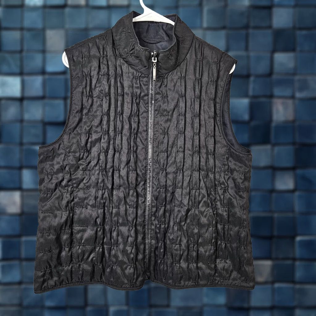 Vintage Mycra Pac Women's Vest Full Zip Embroidered Black L Sportswear Outdoor Casual Front Zip Vest Size L / US 10 / IT 46 - 1 Thumbnail