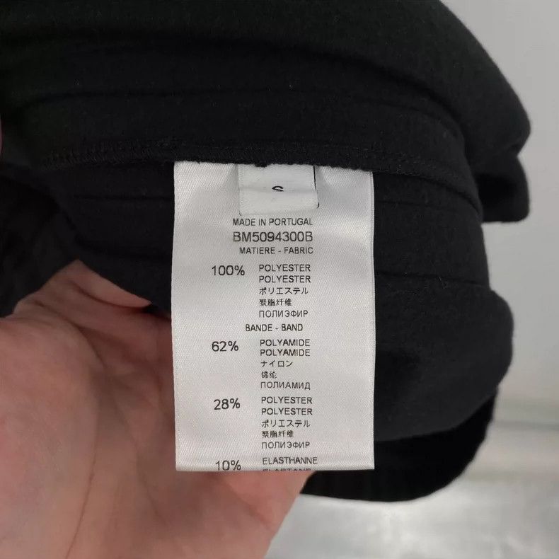 Givenchy Givenchy SizeS Side four-square lettering shorts Size US 31 - 4 Thumbnail