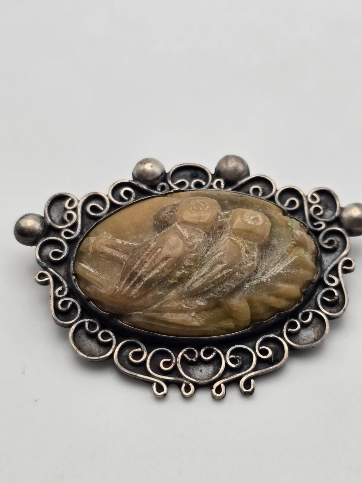 Winners Circle Vintage Mexican Silver Brooch – Hand-Carved Two Birds Motif Size ONE SIZE - 1 Thumbnail