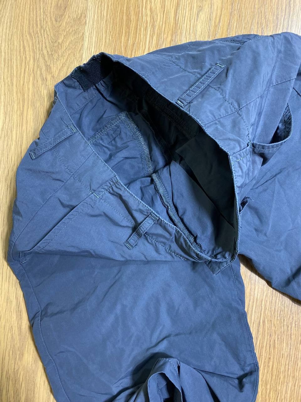 Diesel × Vintage Vintage 90s Y2K Diesel Big Logo Blue Cargo Long Shorts Size US 28 / EU 44 - 10 Thumbnail