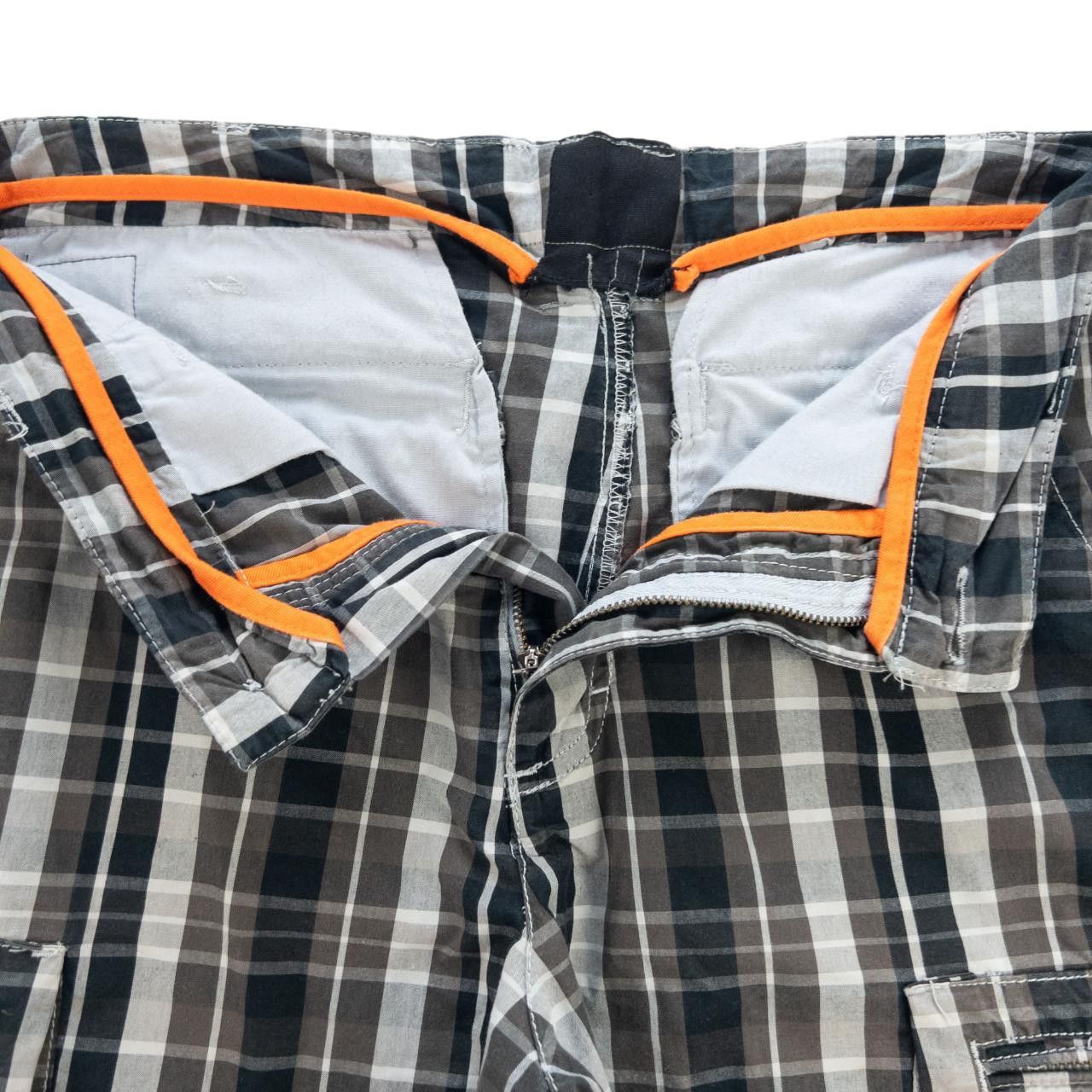 Nike Vintage Nike Check Cargo Shorts Size W33 Size US 33 - 3 Thumbnail