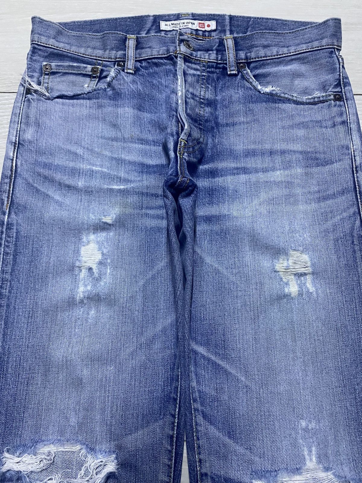 Uniqlo All Made In Japan Uniqlo Distressed ButtonFly Straight Jeans Size US 31 - 3 Thumbnail