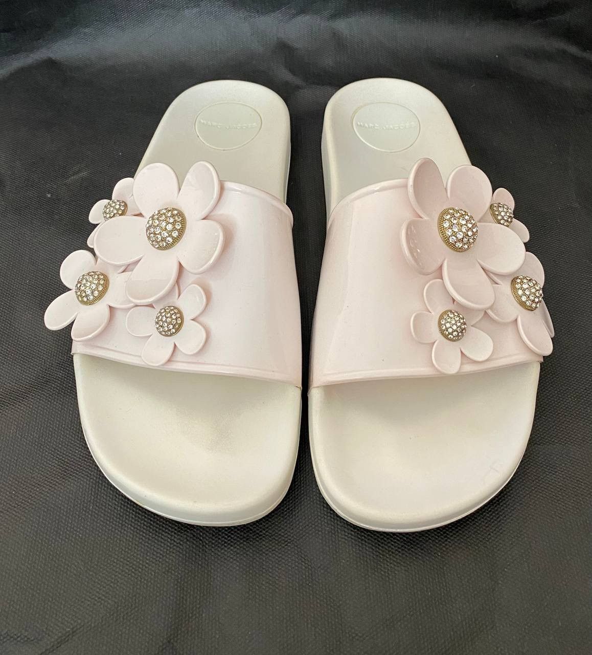 Marc Jacobs Marc Jacobs Daisy Pave Aqua Slide Size 38 Size US 8 / IT 38 - 2 Thumbnail