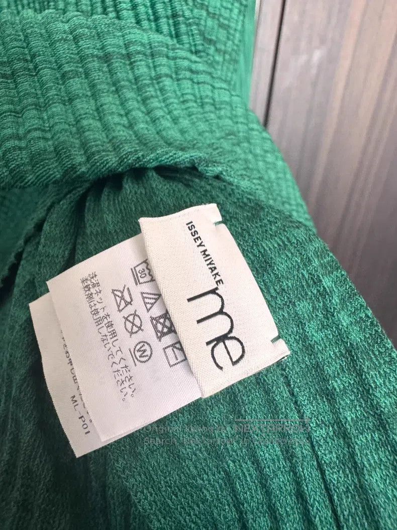 Issey Miyake Issey Miyake size:one size Green Long Sleeve Top Size XXS / US 00 / IT 34 - 2 Thumbnail