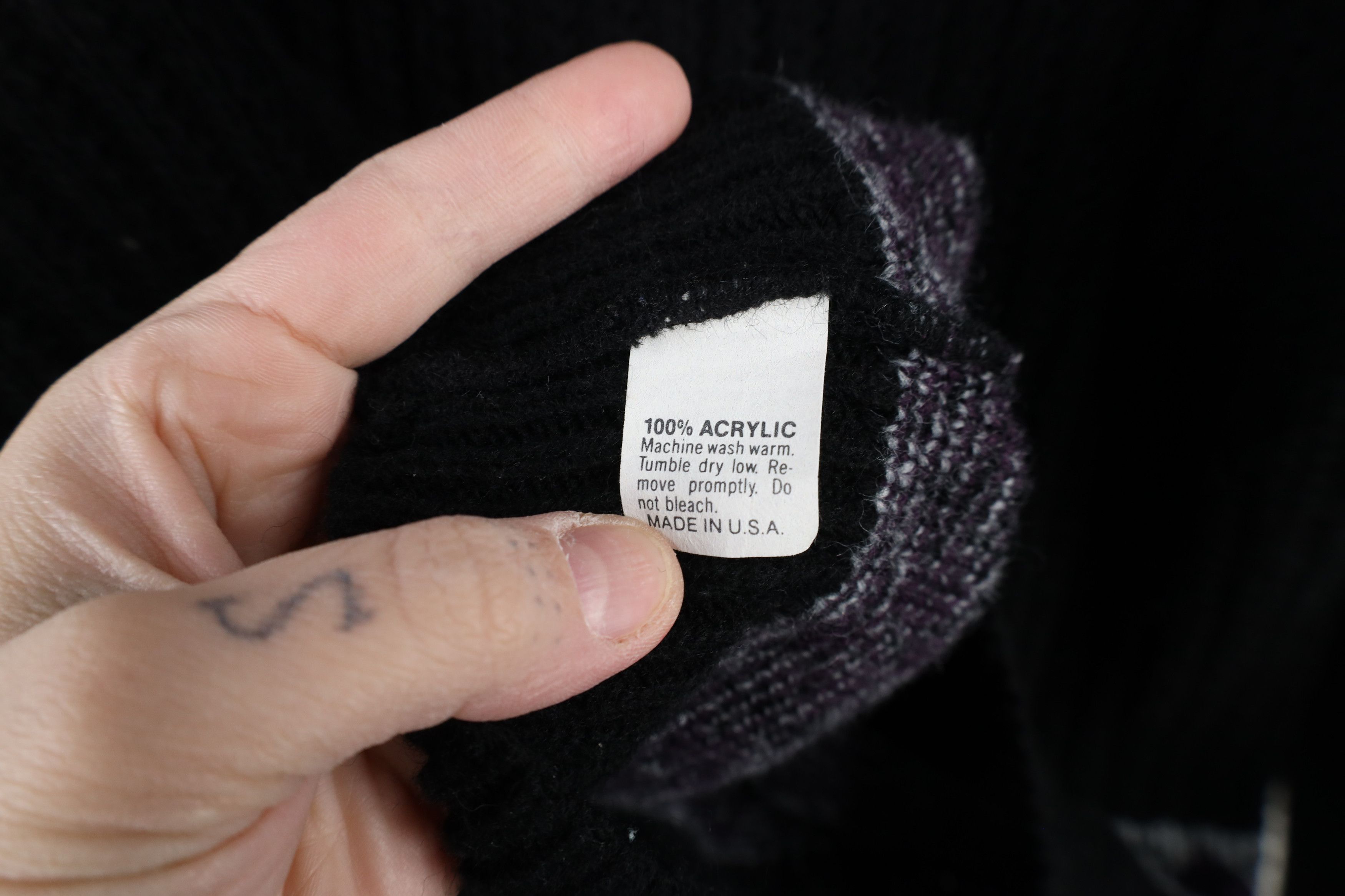 Vintage Vintage 80s 90s Dapper Ribbed Knit V-Neck Sweater USA Size US M / EU 48-50 / 2 - 8 Thumbnail