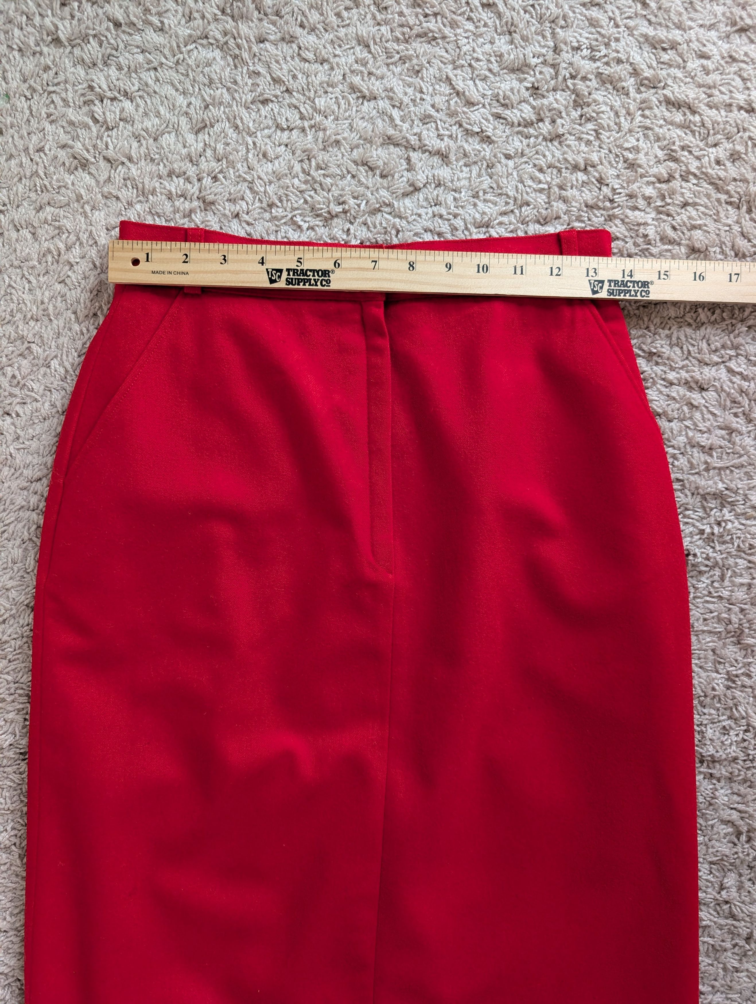 Kenzo Album by Kenzo Vintage Red Wool Pencil Skirt Size 27" / US 4 / IT 40 - 5 Thumbnail