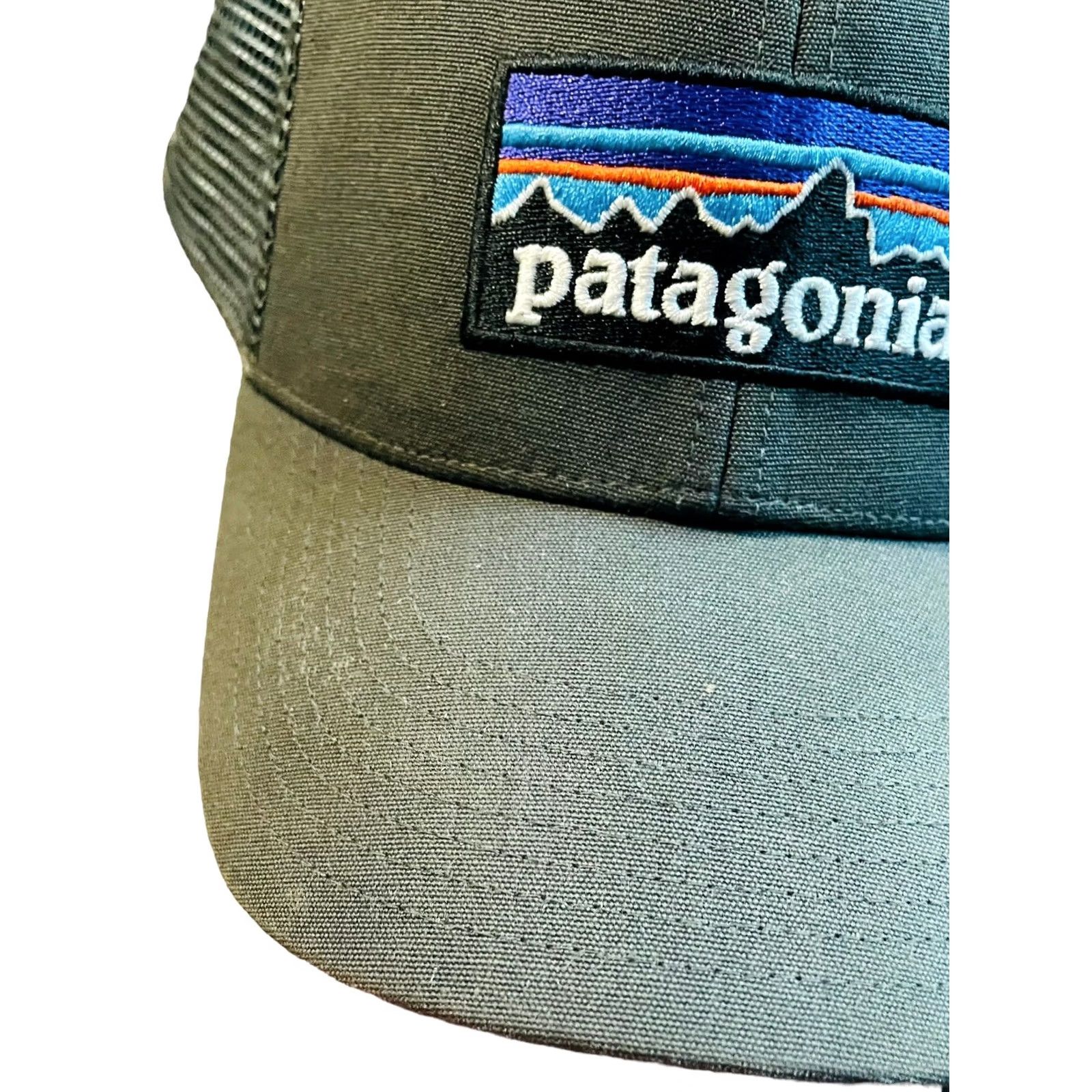 Patagonia Patagonia P-6 Trucker Baseball Hat Cap Tenapede Grey Men’s Adjustable Snapback Baseball Cap Mens Casual Travel Workwear Classic Size ONE SIZE - 4 Thumbnail