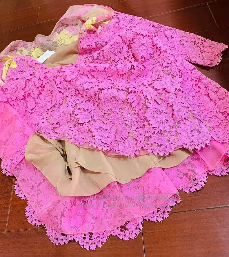 Valentino Valentino Lace dress Size S / US 4 / IT 40 - 4 Thumbnail