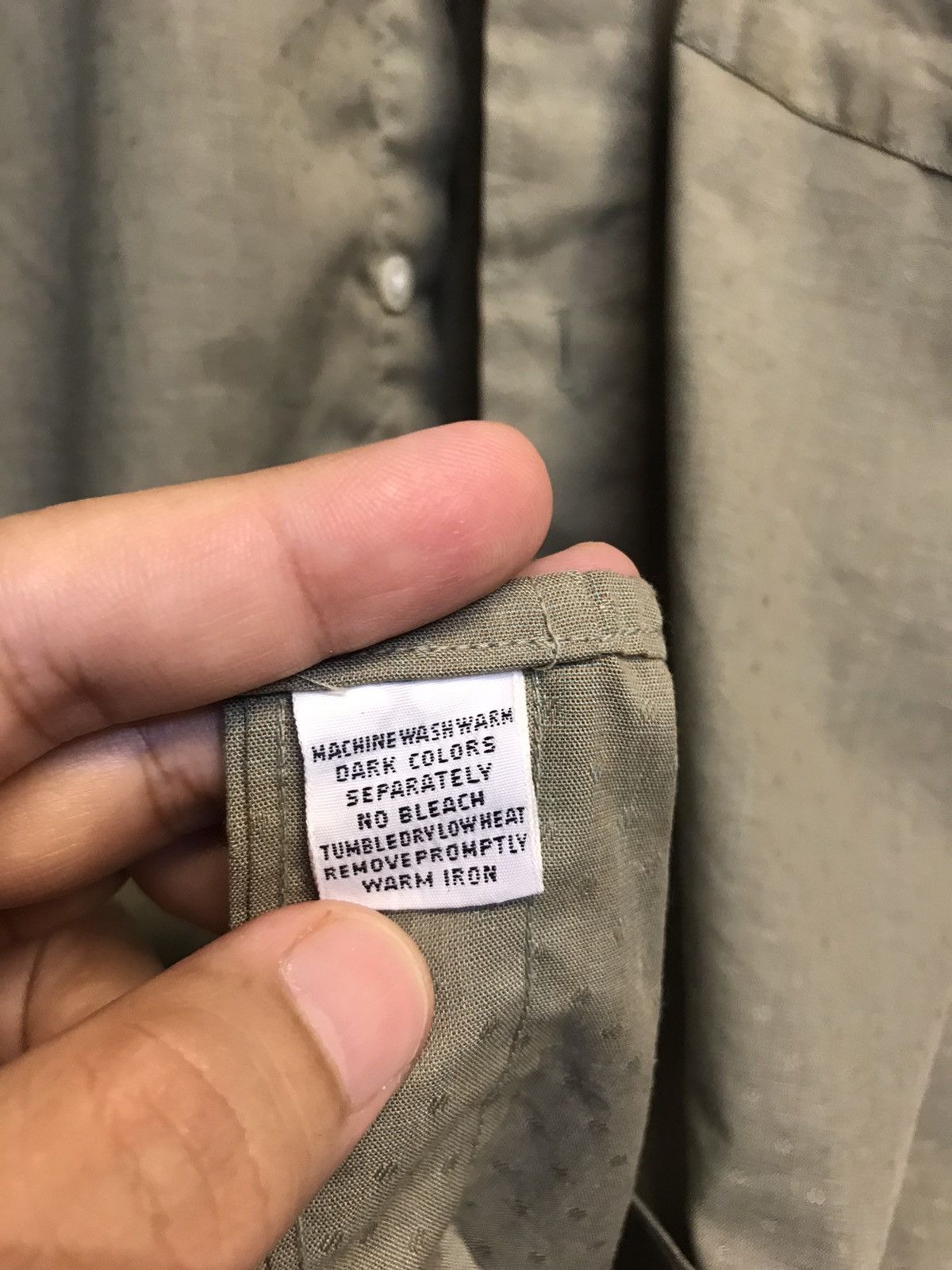 Christian Dior Monsieur CD Men Shirt Army Green Size US L / EU 52-54 / 3 - 10 Thumbnail
