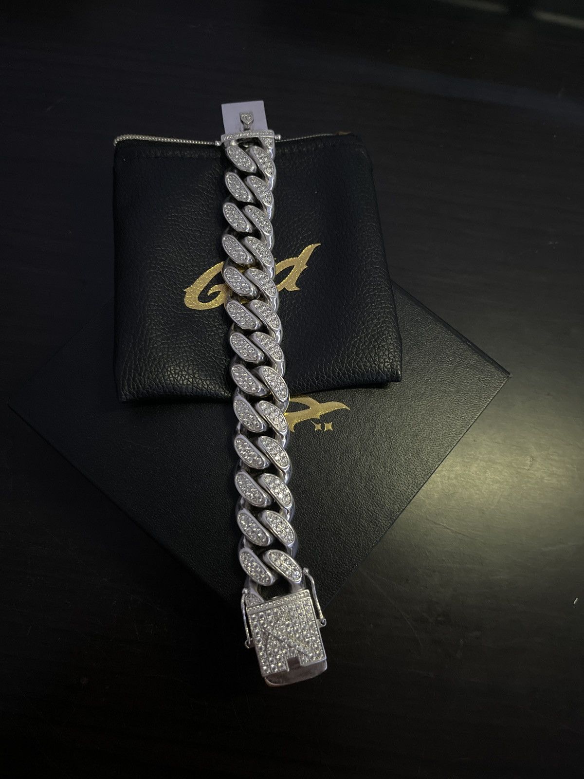 Other GLD Cuban Link Bracelet in White Gold- 19mm Size ONE SIZE - 1 Thumbnail
