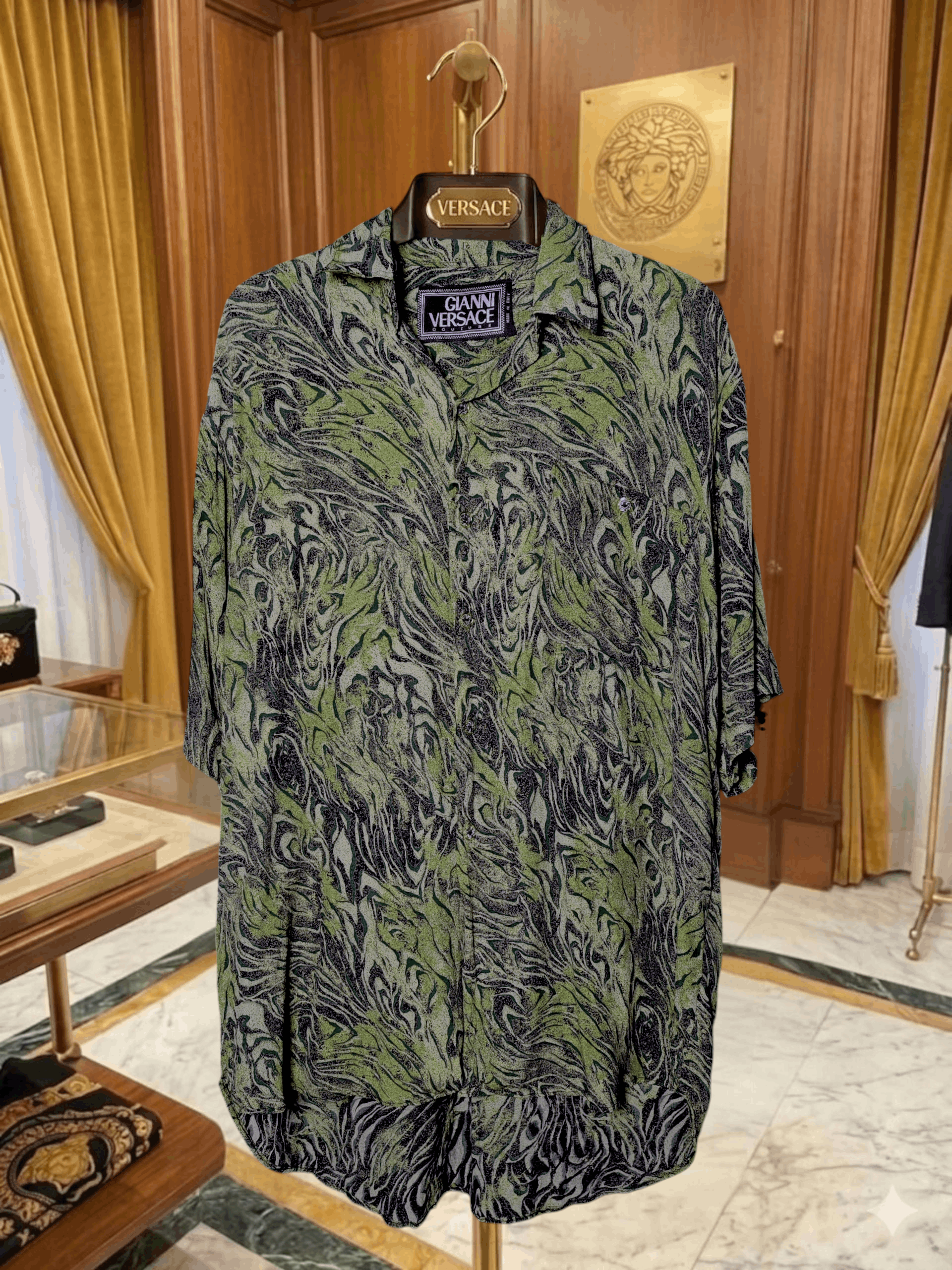 Vintage Gianni Versace era 90s Men Abstract Shirts Italy