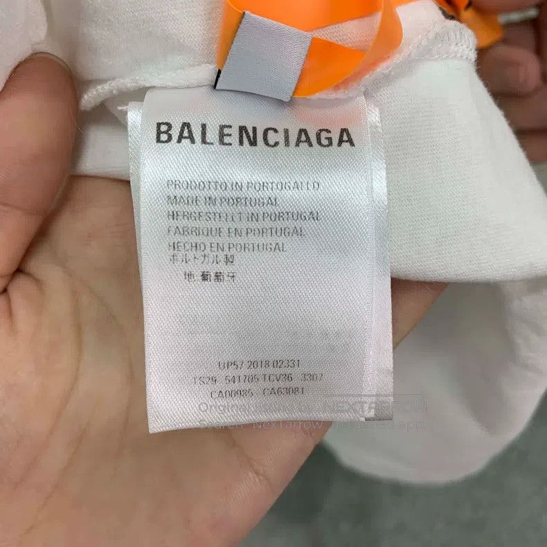 Balenciaga Balenciaga WFP Charity Food Program White Short Sleeve T-S Size US XS / EU 42 / 0 - 4 Thumbnail