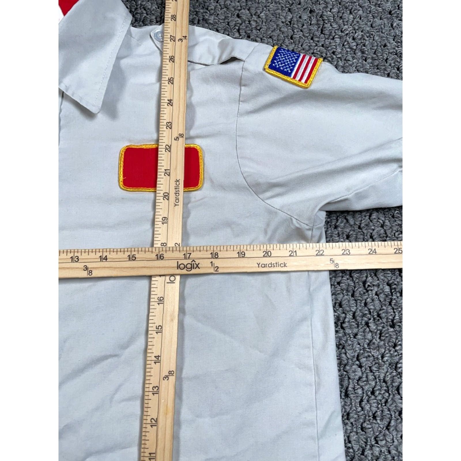 Vintage VINTAGE Awanas Club Uniform Shirt Adult Medium Light Gray American Flag Boat Patches Size US M / EU 48-50 / 2 - 7 Thumbnail