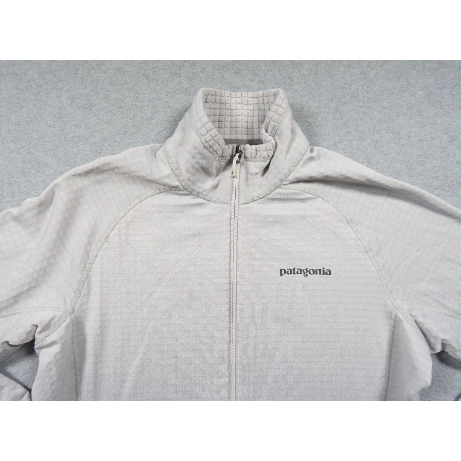 Patagonia Patagonia Sweater Womens Large Gray Full Zip R1 Regulator Fleece Outdoors Ladies Size L / US 10 / IT 46 - 2 Thumbnail