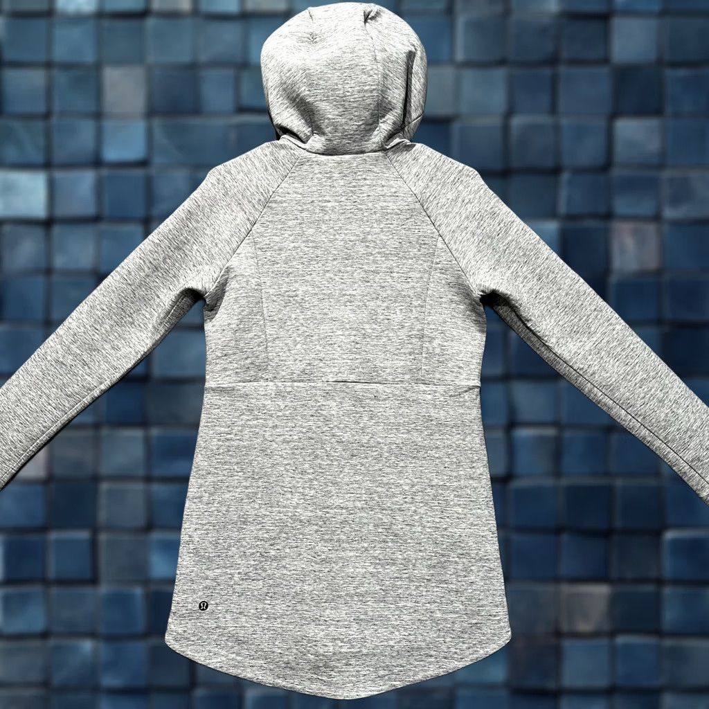 Lululemon Lululemon Going Places Hooded Jacket Womens 2 Heathered Space Dyed Gray Full Zip Jacket Womens 2 Gray Space Athleisure Size XS / US 0-2 / IT 36-38 - 1 Thumbnail