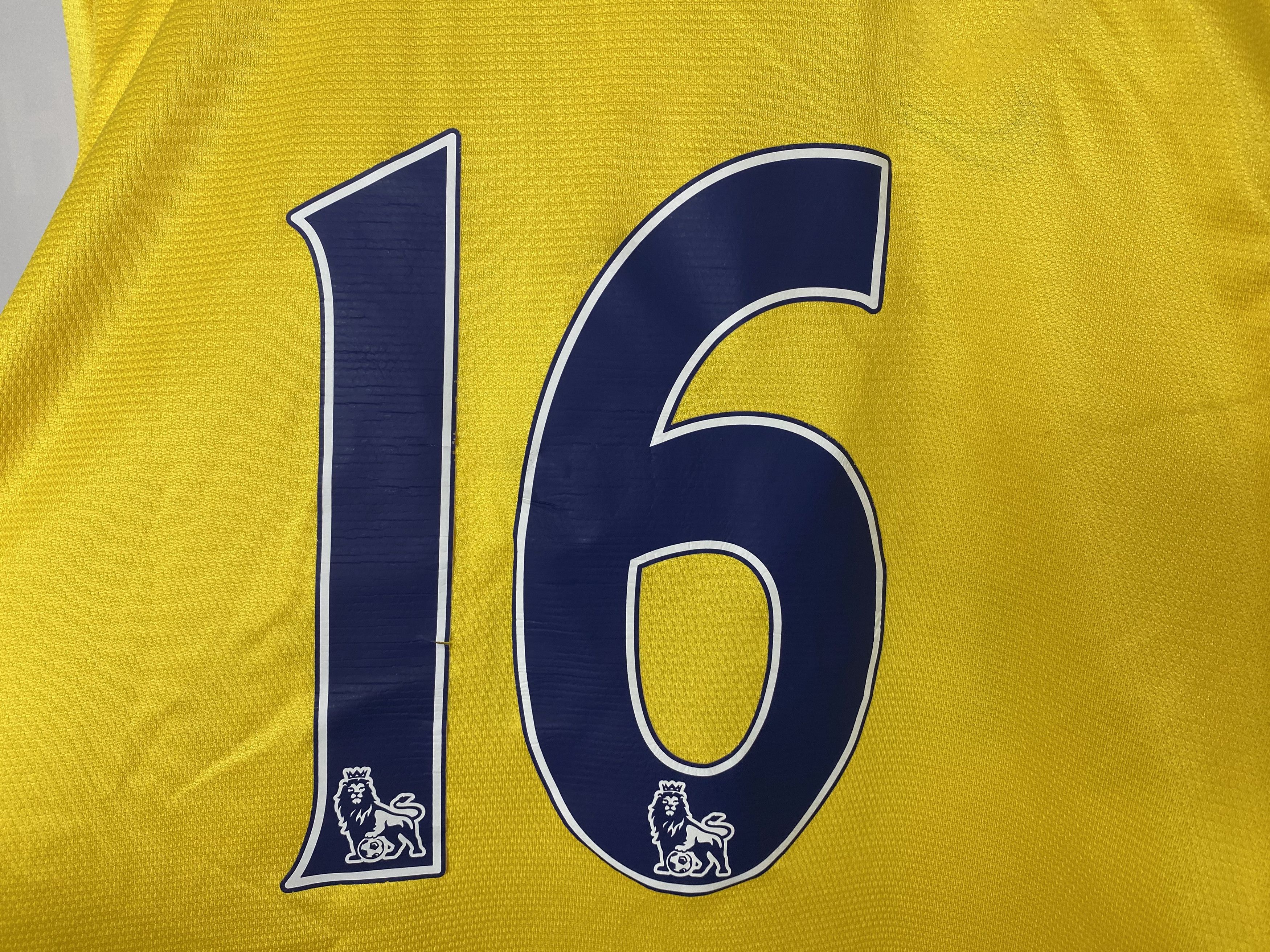 Nike ARSENAL 2013 2014 AWAY FOOTBALL SHIRT SOCCER JERSEY Size US M / EU 48-50 / 2 - 3 Thumbnail