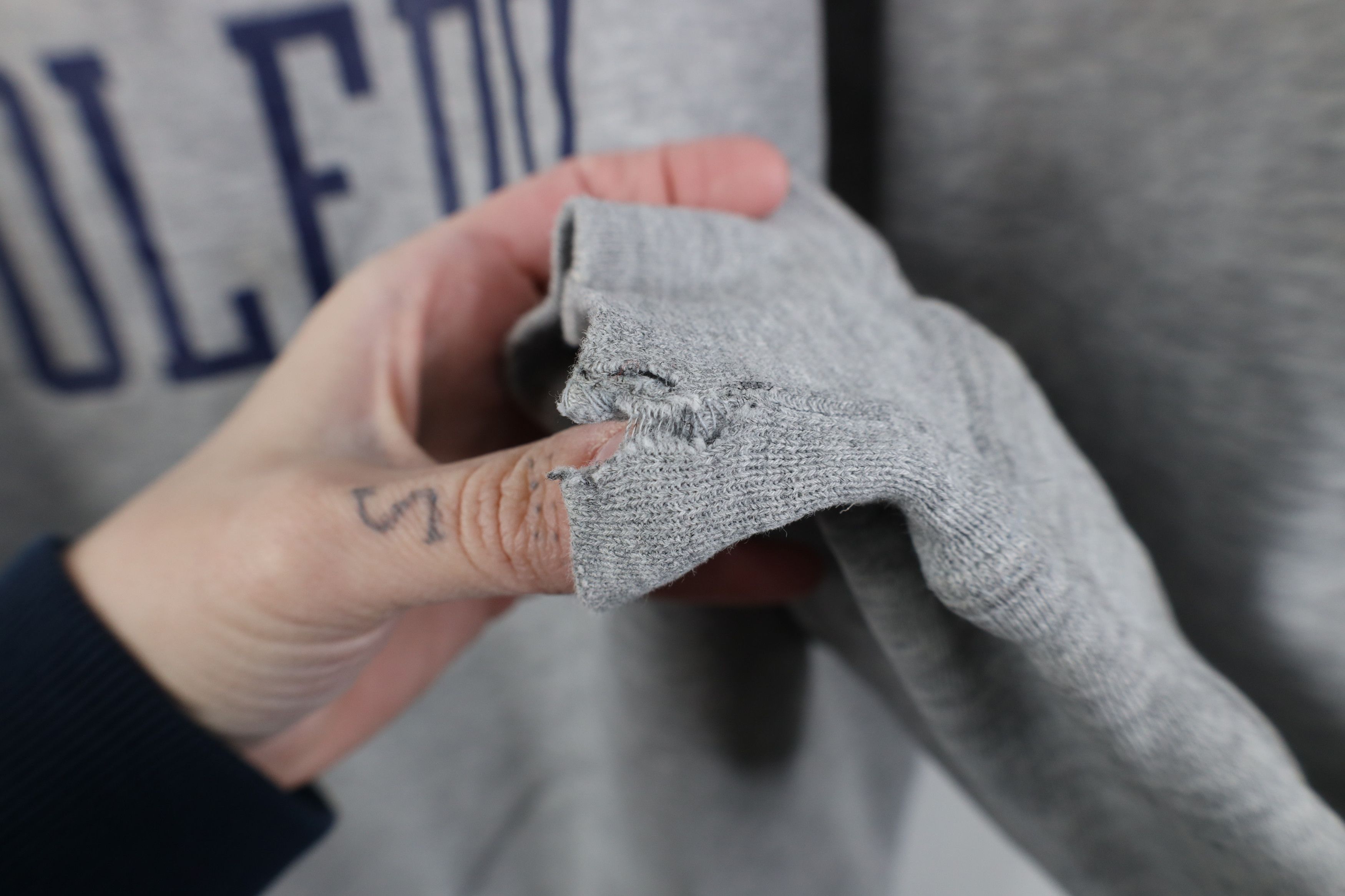 Vintage Vintage 90s Spell University of Toledo Crewneck Sweatshirt Size US XL / EU 56 / 4 - 6 Thumbnail