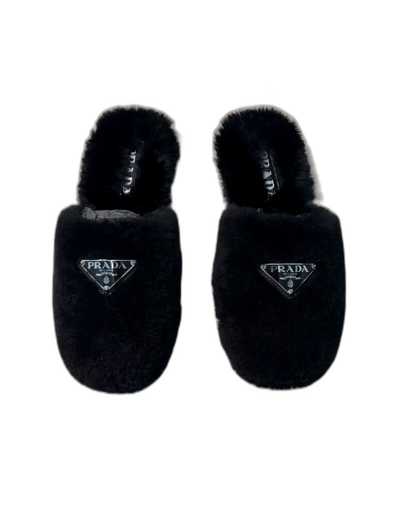 Prada Prada Black Fur Slippers Size 35.5-2506 Size US 6 / IT 36 - 1 Thumbnail