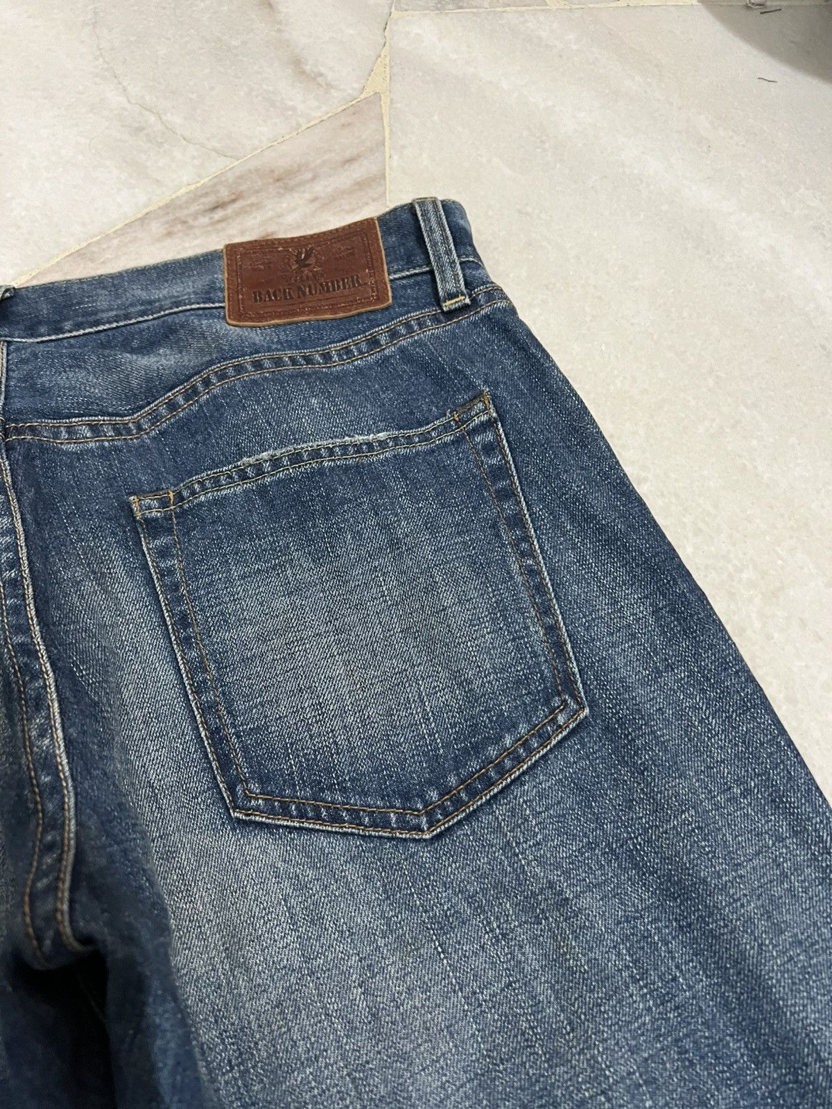 Japanese Brand 90’s BACK NUMBER 02 DISTRESSED PAINTER JEAN Size US 34 / EU 50 - 17 Thumbnail