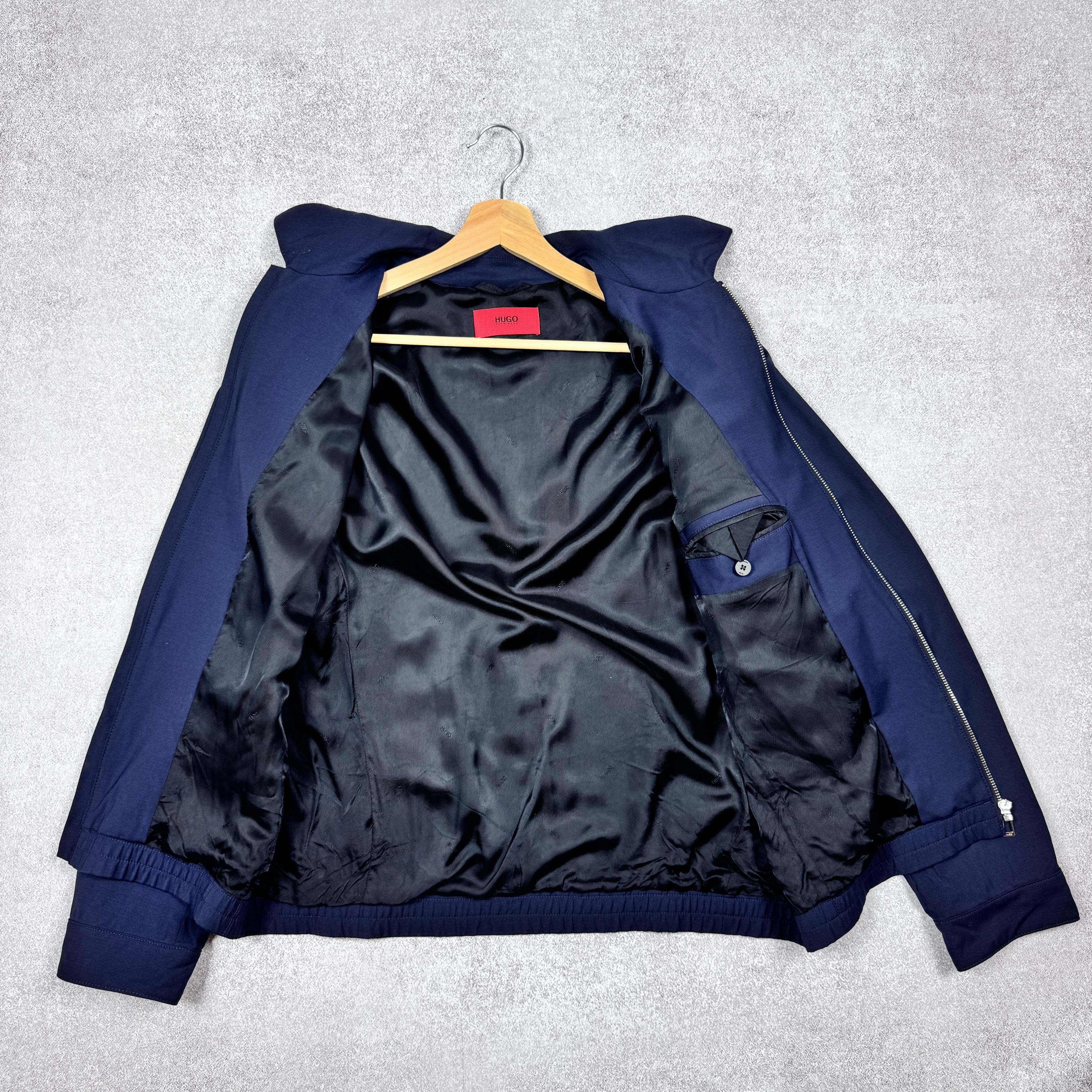 Hugo Boss Men`s HUGO BOSS Urox2031 Navy Wool Zip Jacket Size 48 / M Size US M / EU 48-50 / 2 - 8 Thumbnail