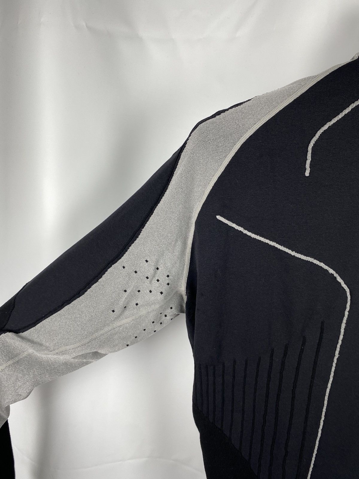 FALKE Falke Stretch Thermal Acrivewear Fullzip Jumper size L Size US L / EU 52-54 / 3 - 8 Thumbnail