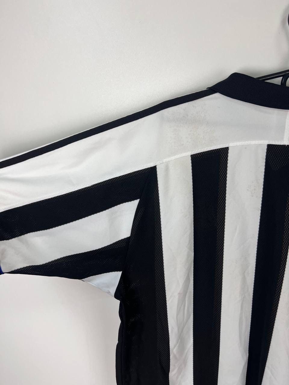 Adidas New Castle Adidas 2003 jersey vintage t-shirts size XL Size US XL / EU 56 / 4 - 13 Thumbnail