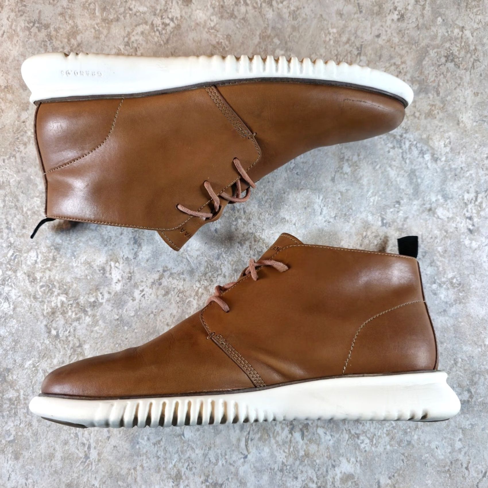 Cole Haan Mens Brown Chukka Boots Size 9.5 Leather Casual  display picture 1