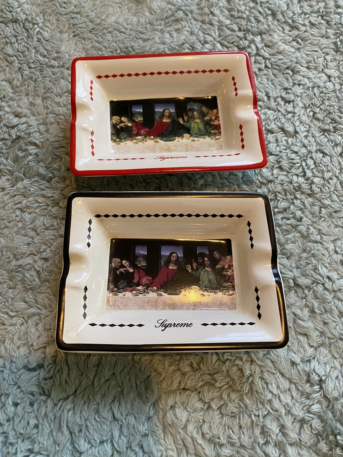 Supreme Supreme last supper ashtray set of 2 FW12 100% authentic Size ONE SIZE - 2 Thumbnail