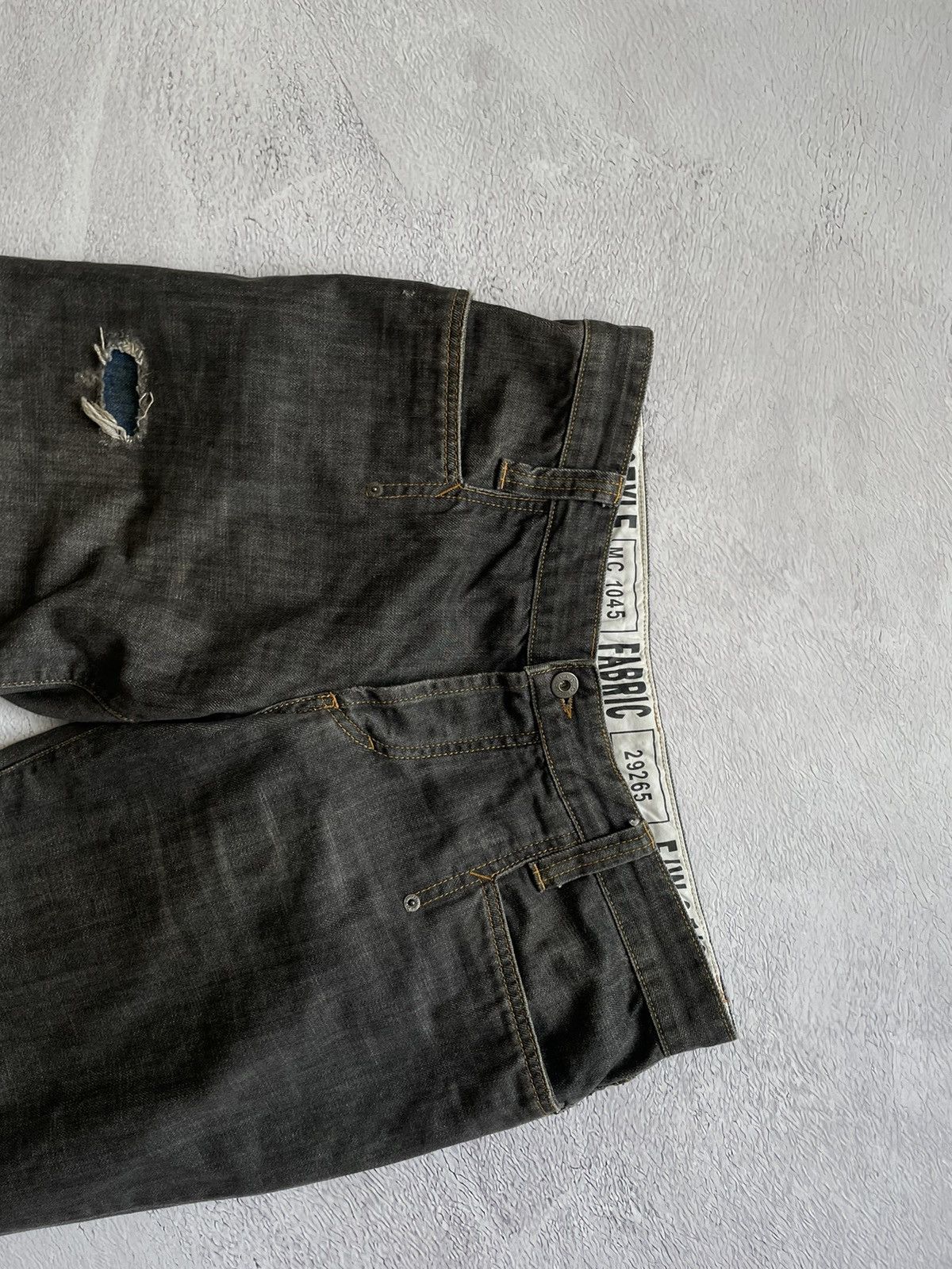 Dolce & Gabbana Vintage Jeans Pants Dolce Gabbana D&G Distressed Fabric 00’s Size US 34 / EU 50 - 4 Thumbnail