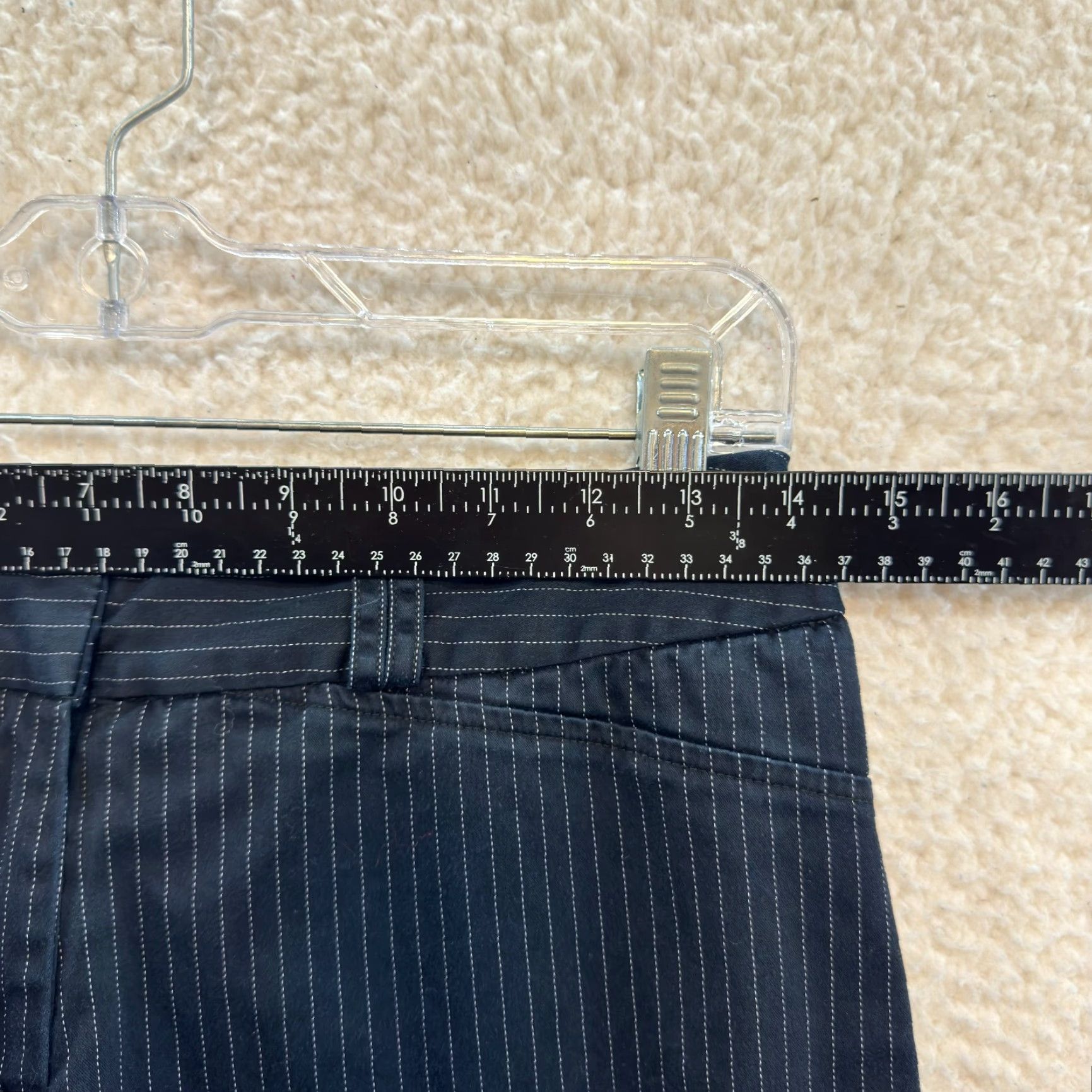 Worthington VINTAGE Worthington Y2K Capri Dress Pants Black Pinstripe Office Trousers Women 6 Petite 27/28 XS? Size 28" / US 6 / IT 42 - 7 Thumbnail