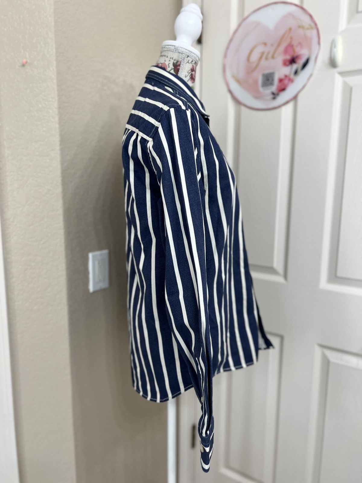 Zara NWOT Zara Navy and White Stripe Men’s Shirt 100% cotton Size US S / EU 44-46 / 1 - 3 Thumbnail