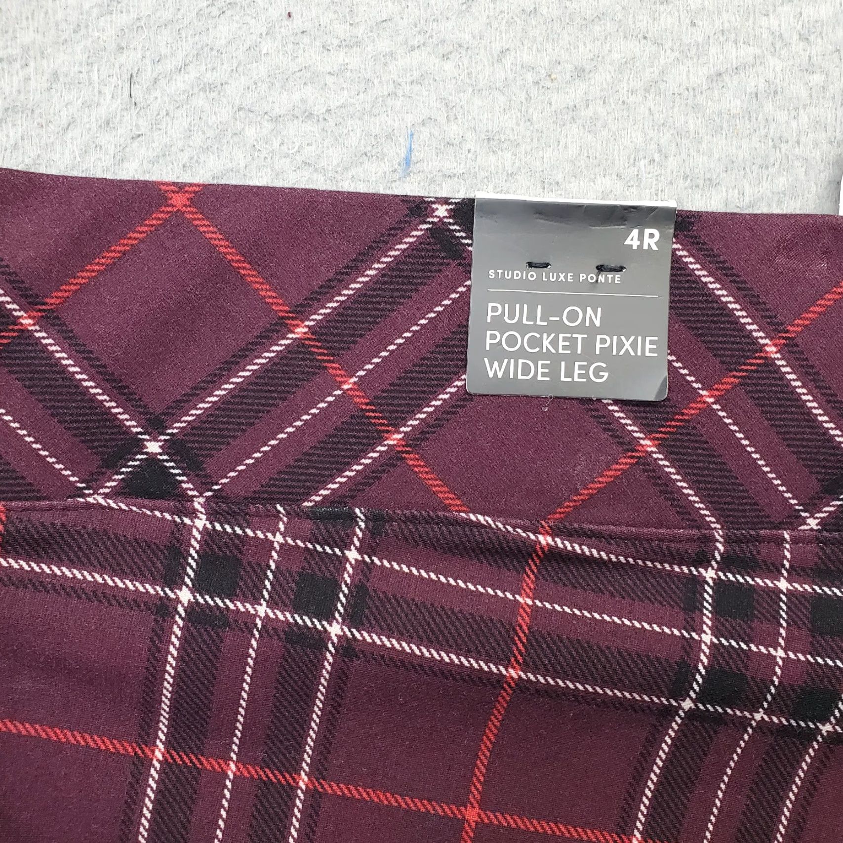 Torrid Torrid Pants Womens 4 Multi Plaid Ponte Stretch Pixie Wide Leg Pull On Size 27" / US 4 / IT 40 - 7 Thumbnail