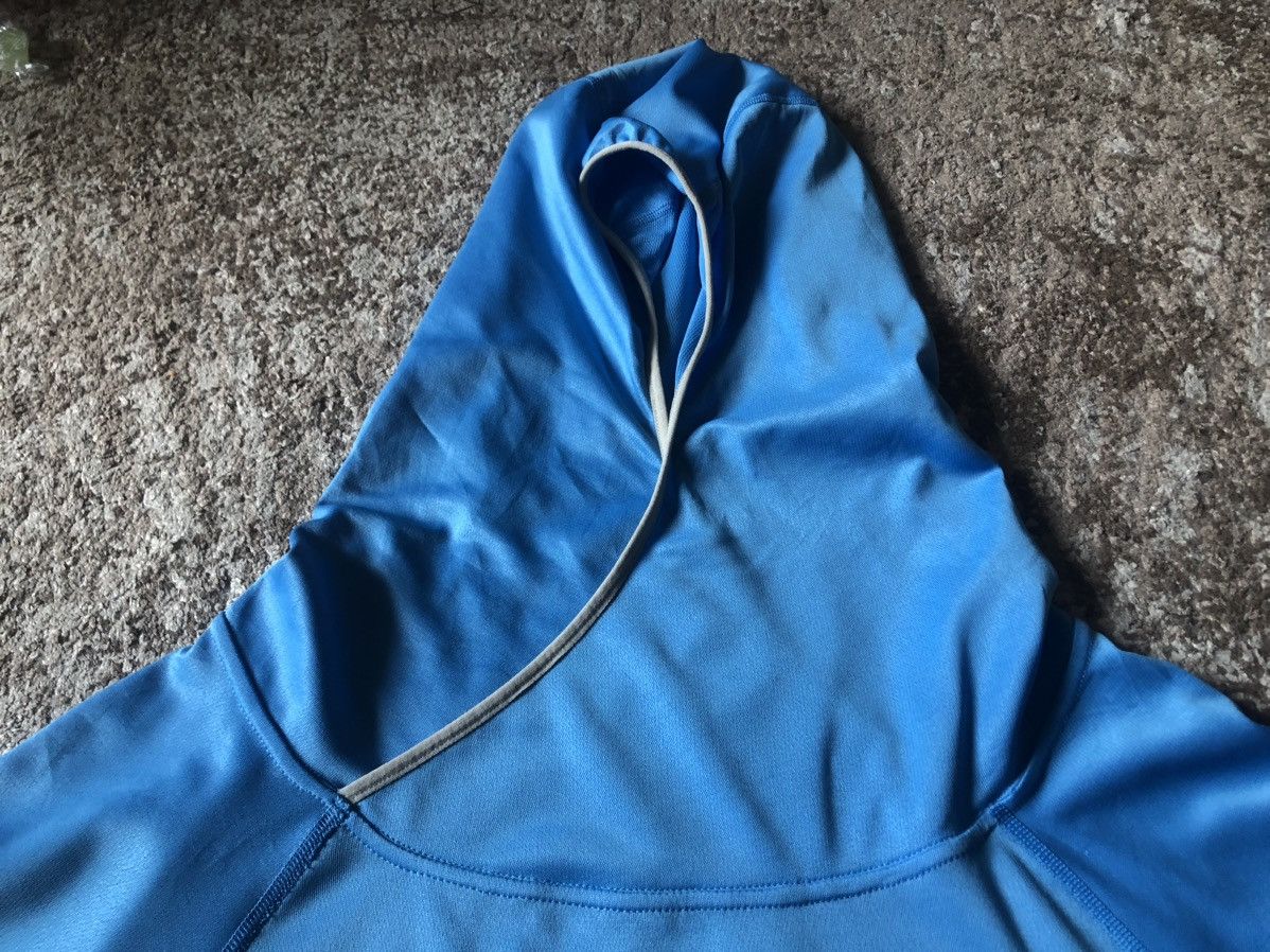 Patagonia × Vintage Vintage PATAGONIA long sleeve light hoodie XL Size XL / US 12-14 / IT 48-50 - 4 Thumbnail