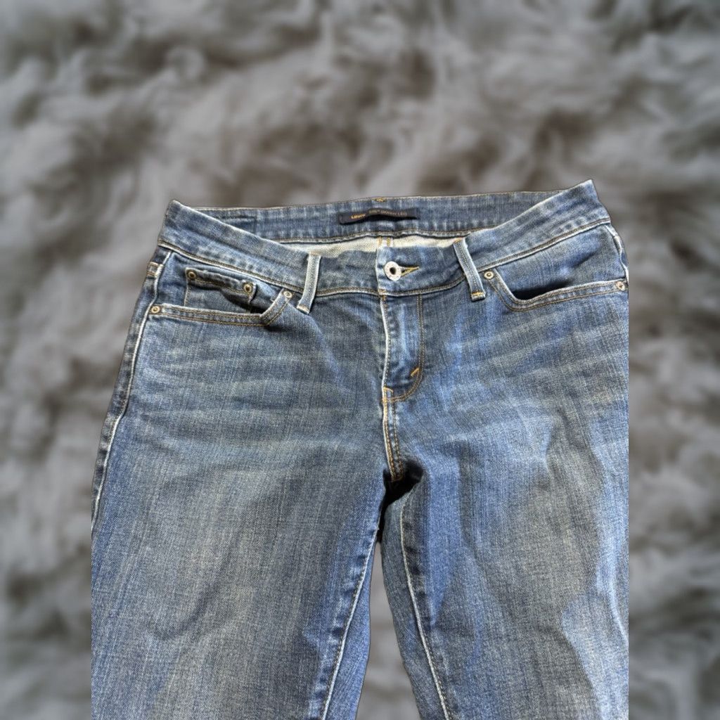 Levi's Levi’s 545 Skinny Jeans Women Size 6 Blue Denim Stretch Mid Rise 30X30 5-Pocket Regular Inseam 30 Spring Summer Fall Winter Size 28" / US 6 / IT 42 - 1 Thumbnail
