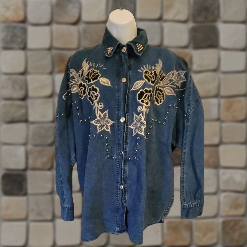 Greats VINTAGE Great Cavalier Denim Shirt XL Embellished 1990s Western Blue Womens Size XL / US 12-14 / IT 48-50 - 1 Thumbnail