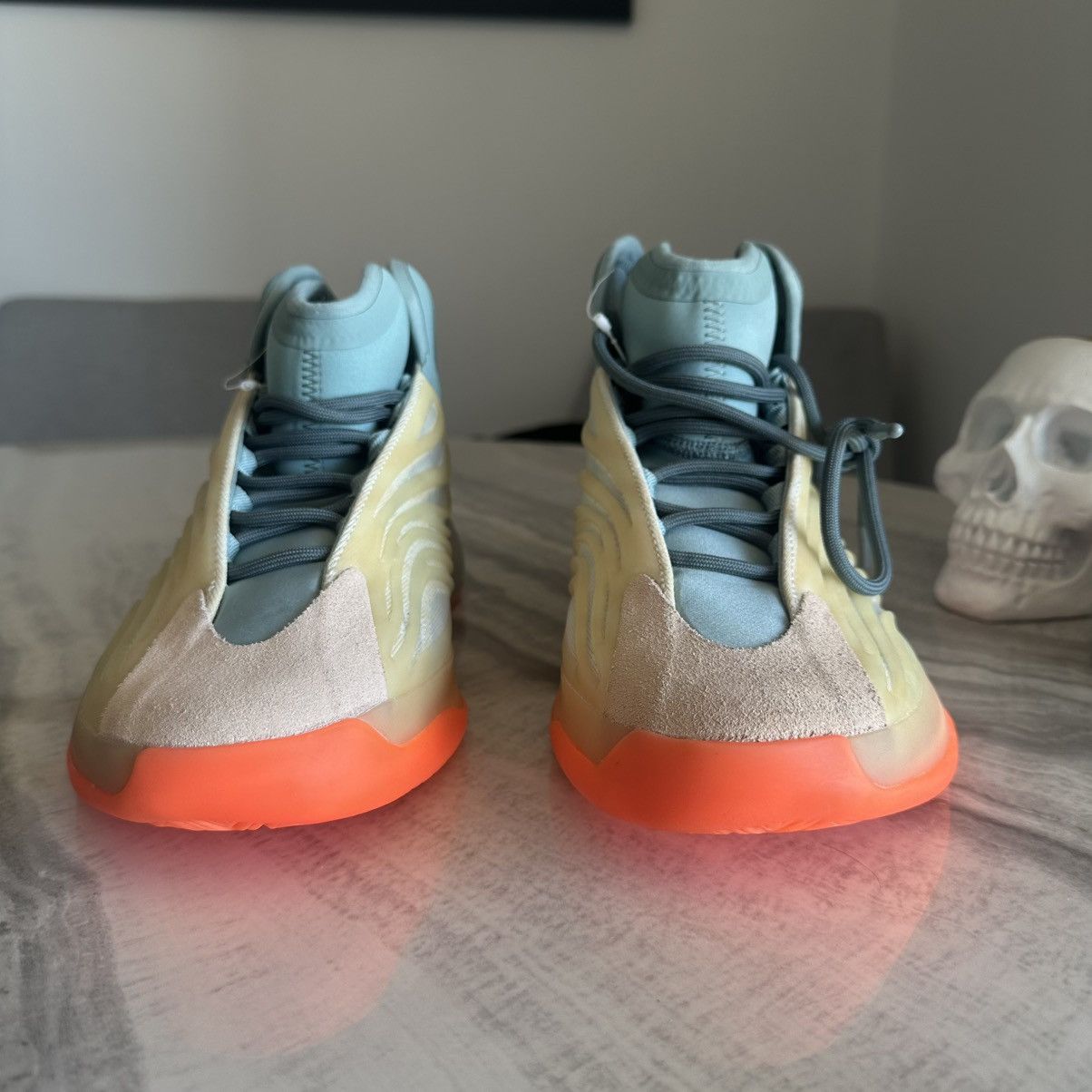 Yeezy adidas Yeezy Quantum Hi Res Coral Sneakers Size US 9.5 / EU 42-43 - 3 Thumbnail