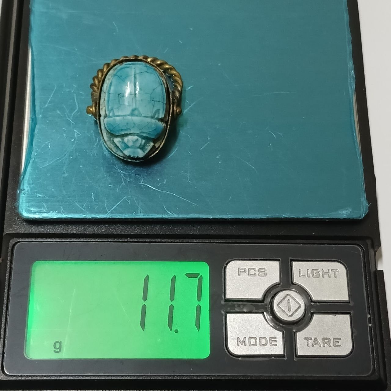 Other Vintage brass scarab ring with turquoise Egyptian piece Size ONE SIZE - 7 Thumbnail