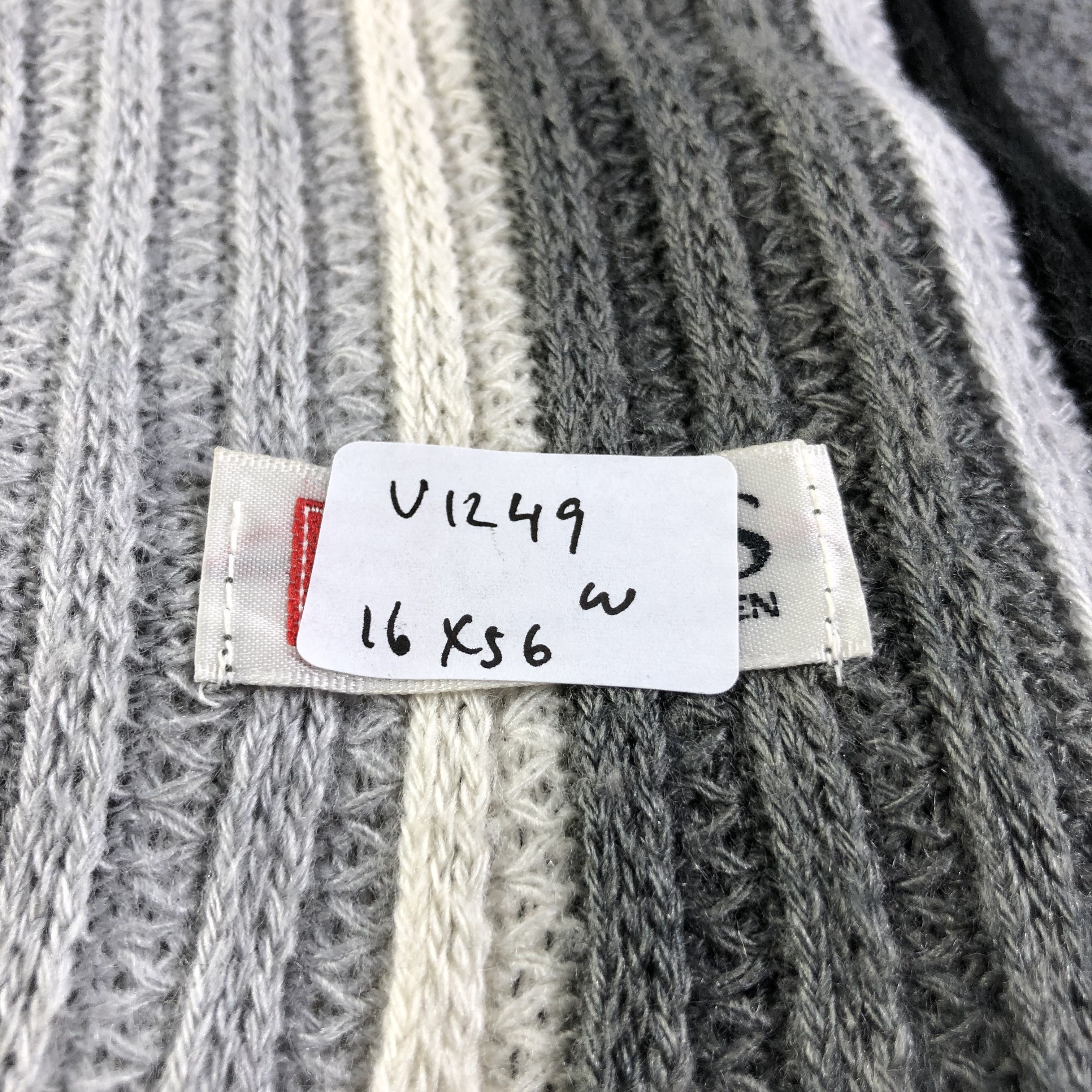 Chaps Ralph Lauren Chaps Ralph Lauren Knit Wool Scarf Muffler V1249 Size ONE SIZE - 5 Thumbnail