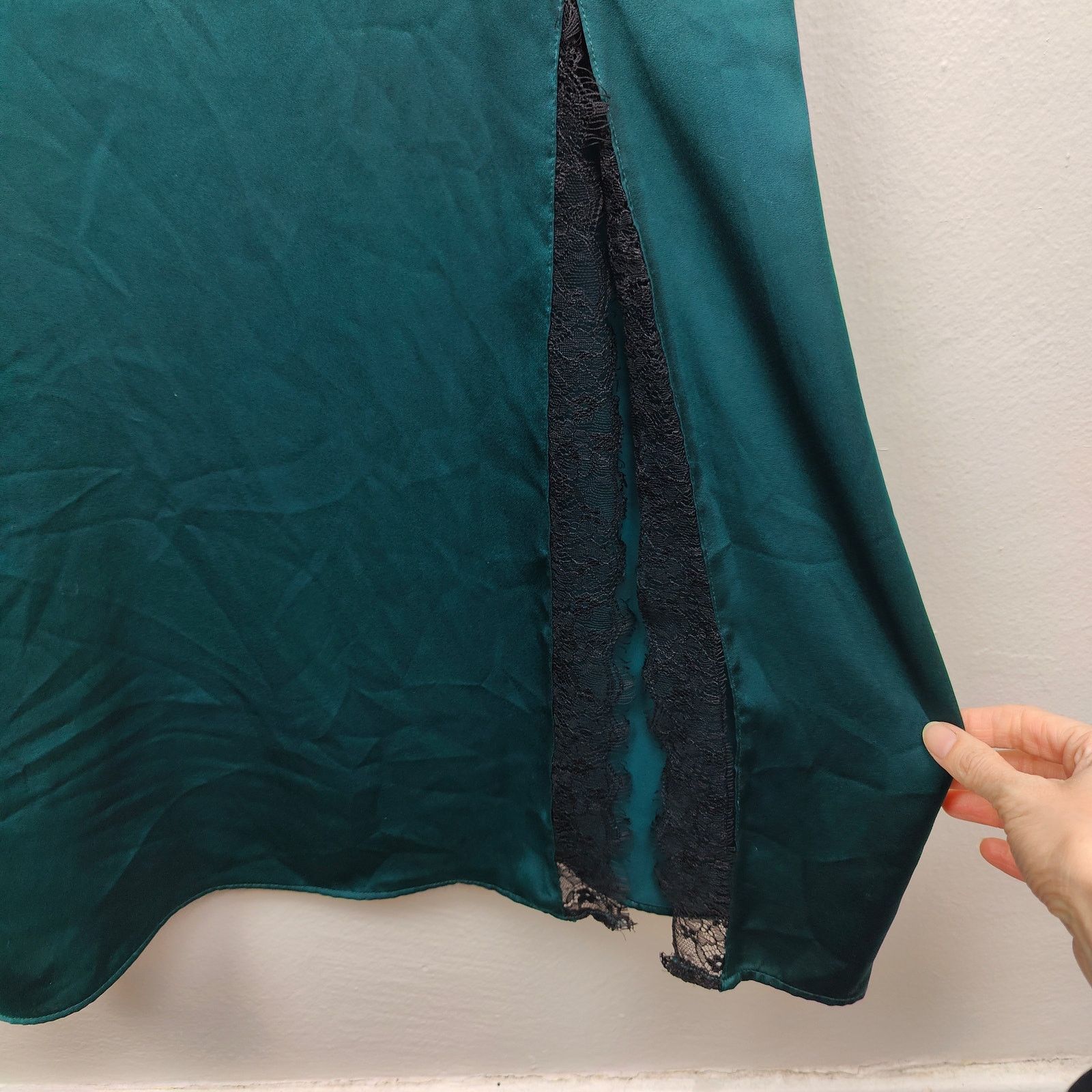 Zara Zara Satin Wrap Slit Dress Womens XL Dark Green Lace Trim Size XL / US 12-14 / IT 48-50 - 3 Thumbnail