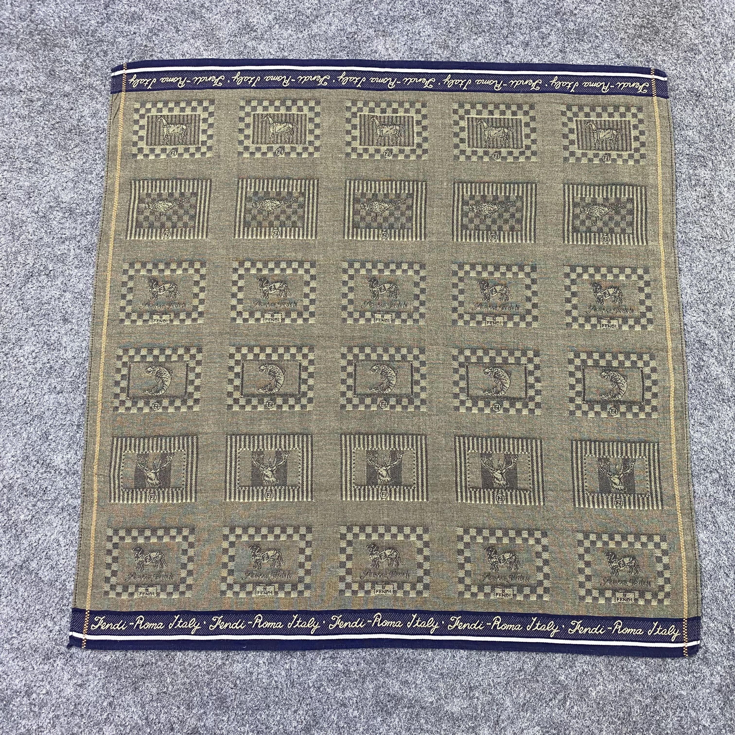 Fendi Fendi Handkerchief / Bandana / Neckerchief-B2342 Size ONE SIZE - 3 Thumbnail