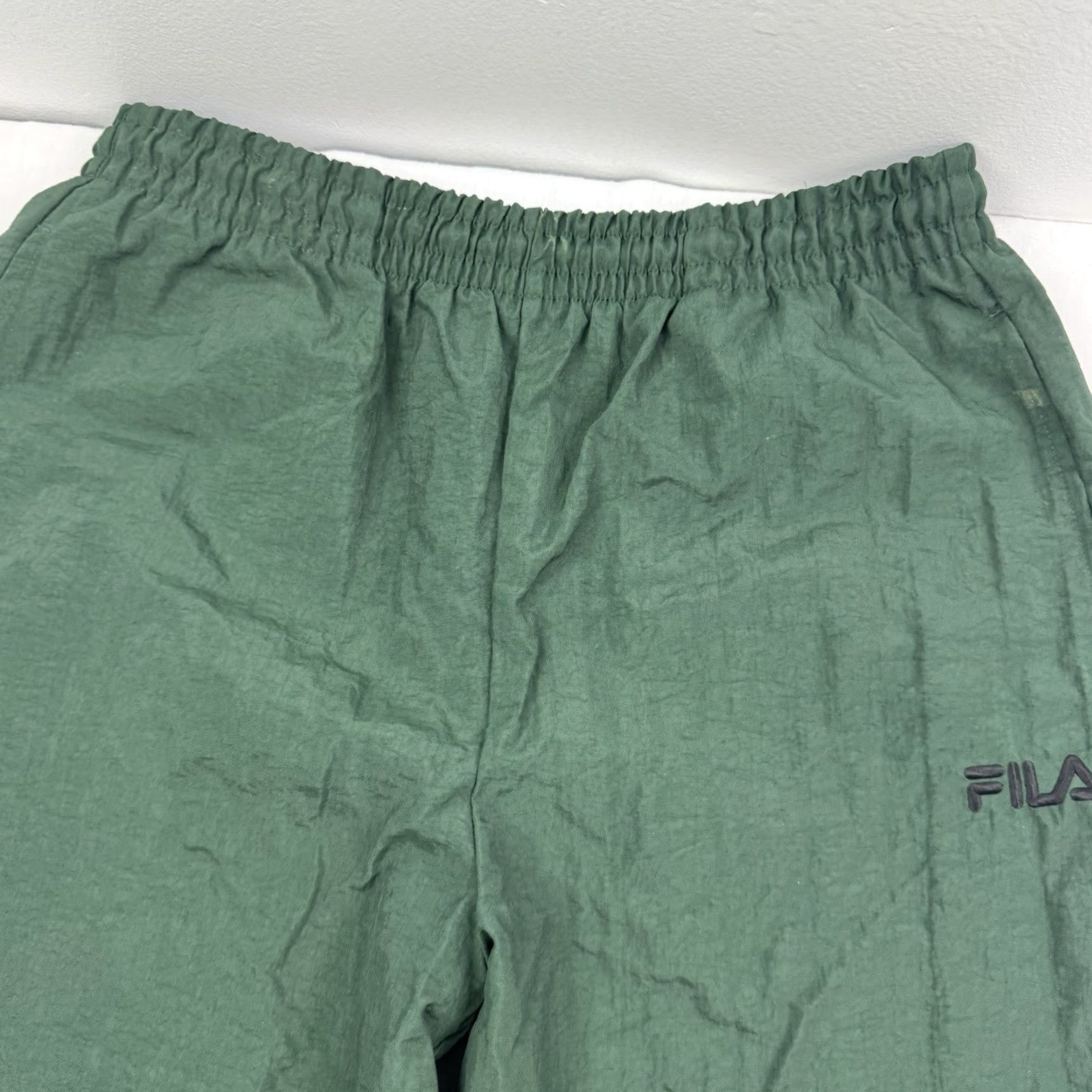 Fila VINTAGE FILA Track Pants Mens Medium Green 90s Logo Drawstring Pockets Elastic Waist 32in Inseam Size US 31 - 2 Thumbnail