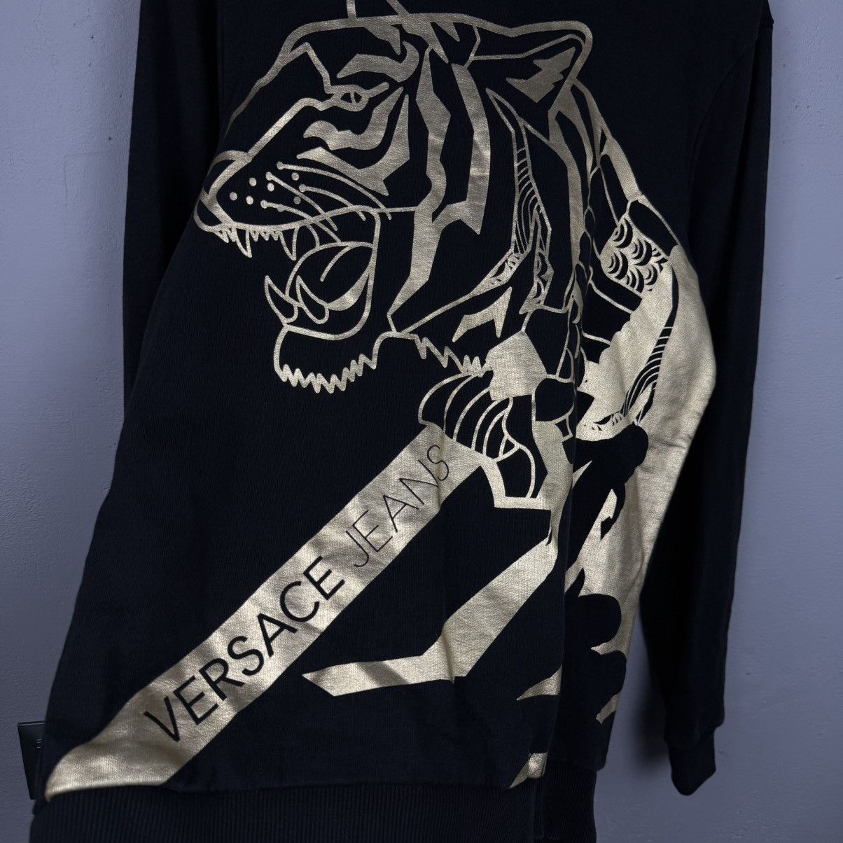 Versace Jeans Couture Versace Jeans Couture Vintage Lion Sweatshirt Size US M / EU 48-50 / 2 - 3 Thumbnail