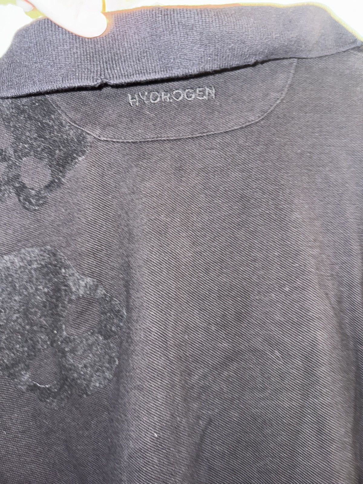 HYDROGEN Hydrogen Skulls Polo Size US L / EU 52-54 / 3 - 5 Thumbnail